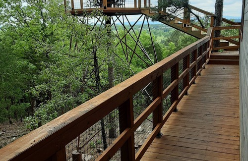 Alix Cabin | Modern High End Cabin #3 on Horsehead lake with private viewing tower