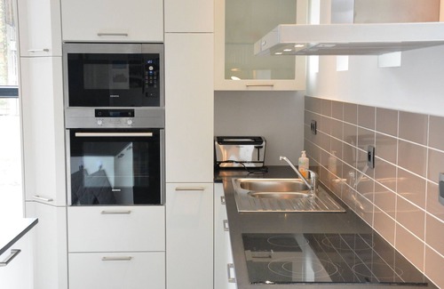 Seron House | Modern Holiday Home in Fernelmont with Garden