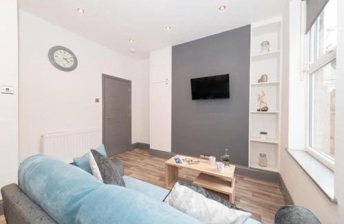 Exeter House | Modern home near the hopsital