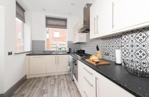 Exeter House | Modern home near the hopsital