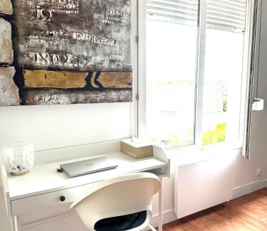 Champs-sur-Marne Apartment | Modern Home proche de Disneyland et Paris