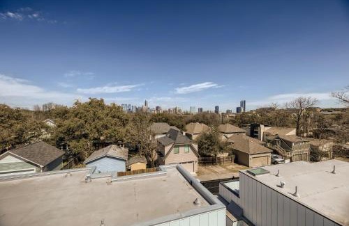 Bouldin House | Modern House Downtown View with Pool & Hot Tub