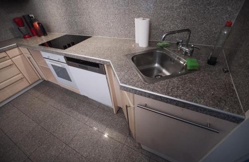 Norderstedt Apartment | Modern house half - near Hamburg Airport