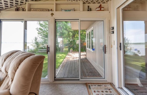 Annandale House | Modern Lake Home on Clearwater Lake