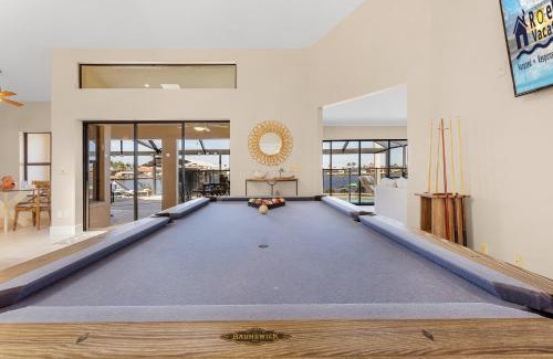 Eight Lakes House | Modern, Luxurious, Waterfront home with Heated Pool - Villa Dock Holiday - Roelens Vacations
