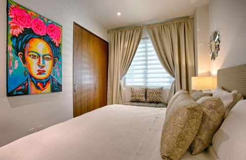 Emiliano Zapata House | Modern Mexican Condo with View, POOLS and GYM