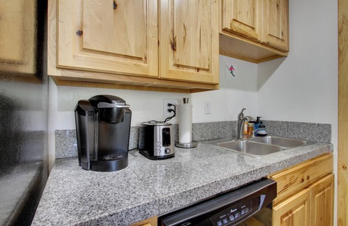 Big Sky Condo | Modern Mountain-View Condo at Big Sky Resort!