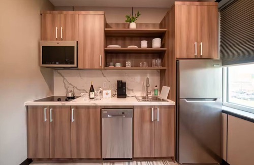 Binghamton Apartment | Modern Muse Loft 1BR w/parking