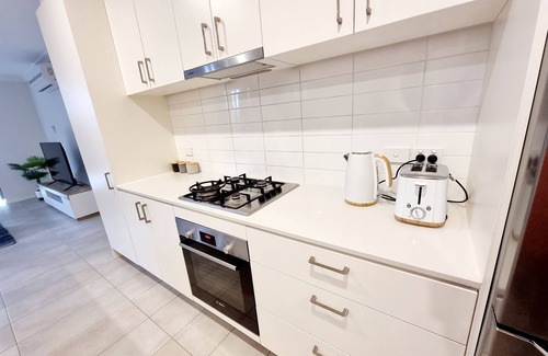 Narre Warren House | Modern Narre Warren home, close to Fountain Gate shopping centre