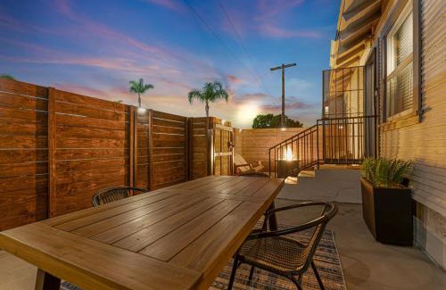 National City House | Modern National City Studio