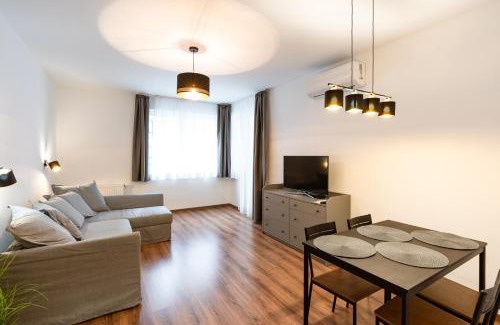 Csarnok negyed Apartment | Modern & Newly built apartment with private garage