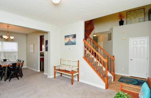 Dayton House | Modern Retreat near downtown Dayton