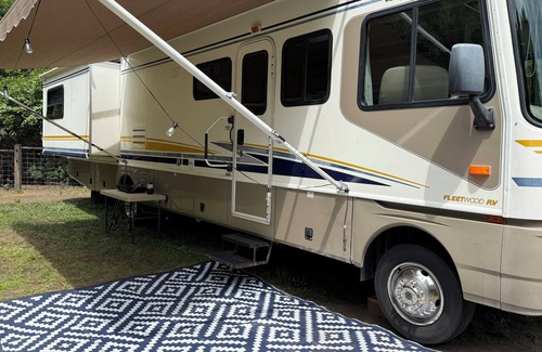 Spokane House | Modern RV on a serene, adventure filled property with AC, WiFi