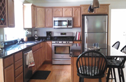 Otis House | Modern secluded home in wooded Setting