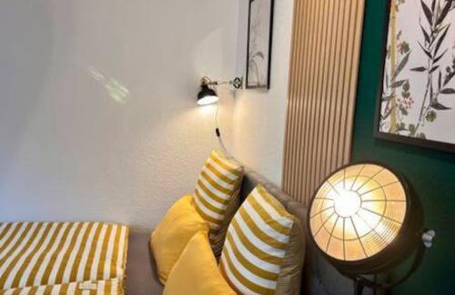 Suedviertel Apartment | Modern & Stilvoll mit Kino - Wii