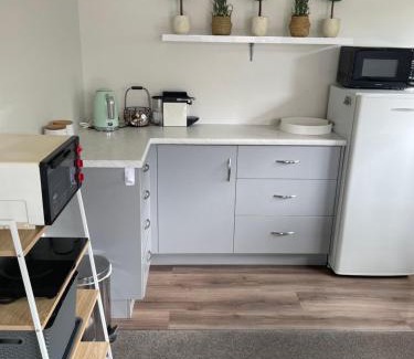 Motueka Apartment | Modern studio apartment