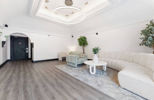 Bay Ridge Apartment | Modern Studio in Bay Ridge | 2 BEDS | Near Manhattan