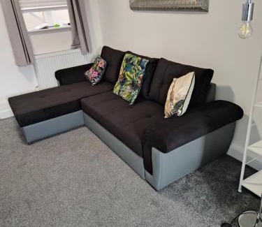 Southsea Apartment | Modern stylish Southsea apartment 2 bedroom