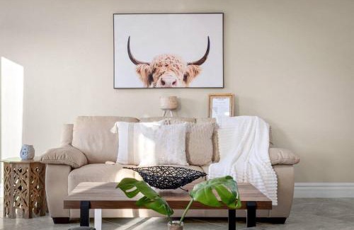 Meyer Park House | Modern Tempe home with Heated pool, ASU