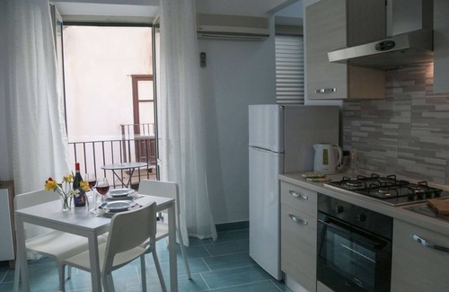 Old Town Apartment | Modern two room apartment with sea views in the heart of Cefalù’s historic town centre.
