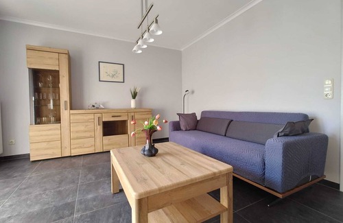 Sandhorst House | Modern vacation home with terrace in a quiet cul-de-sac in beautiful Aurich