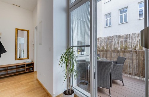 Neubau Apartment | Modern Vienna