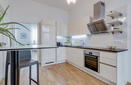 Neubau Apartment | Modern Vienna