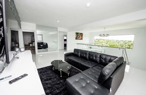 Higuey Villa | Modern Villa W/ transport & chef services. 45 mins away from Punta Cana