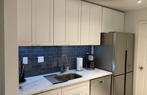 Mobile Condo | Modern West Mobile luxury condominium in great location!