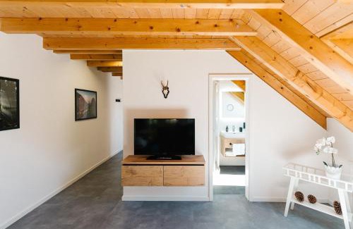 Simonswald Apartment | Moderne 2 Zi.FeWo BlackForest Art Nähe Freiburg