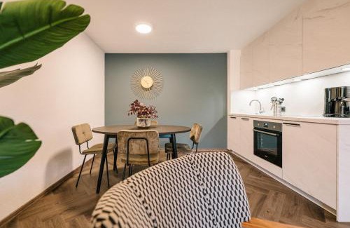Simonswald Apartment | Moderne 3 Zi-FeWo "Vintage Style" 70 qm Nähe Freiburg