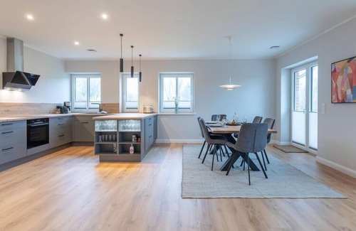 Niebuell House | Moderne Doppelhaushälfte in Niebüll
