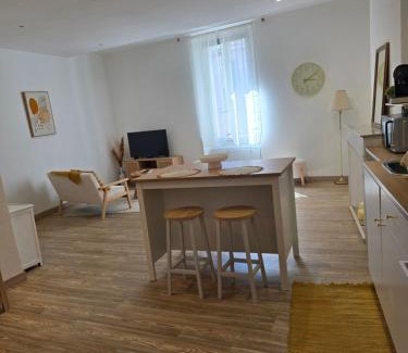 Belgentier Apartment | Moderne et lumineux provençal