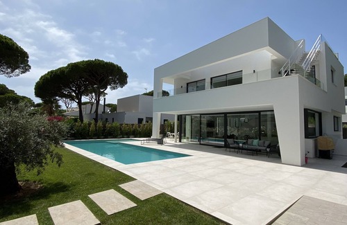 Cabo Roche Villa | Moderne Luxus-villa in Roche de la Frontera, nah Gelegen an der Costa de la Luz