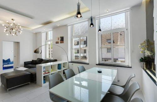 Eitorf Apartment | Moderne & Rustikale Wohnung I Zentral I Geschäftsreisen I Top Anbindung