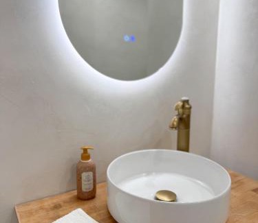 Pierrefeu-du-Var Apartment | Moderne Studio neuf