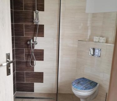 Topchin Apartment | Moderne Unterkunft für Monteure nahe Berlin