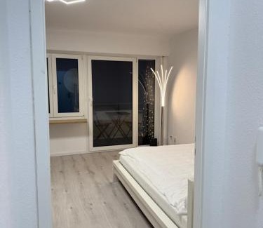 Lindenschulviertel Apartment | Modernes Apartment nahe Arena & Mercedes Museum