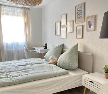 Durlach Apartment | Modernes Designer-Apartment für 7 Gäste - 80qm in zentraler Lage, Self-Check-In