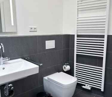 Innenstadt Apartment | Modernisierte Ruheoase mit Parkplatz