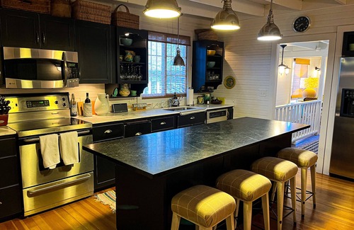Clear Lake Cabin | Modernized, 100+ year-old Clear Lake Cottage just steps from the lake & PM Park.
