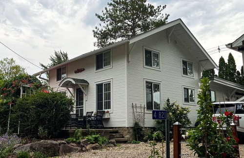 Clear Lake Cabin | Modernized, 100+ year-old Clear Lake Cottage just steps from the lake & PM Park.