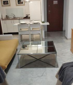 Bormujos Apartment | ModernLux