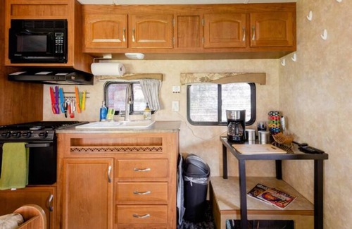 North Albuquerque Acres House | ✅Modesto Gardens ✓Hot Tub ✓Sauna ✓Garden ✓360° Views