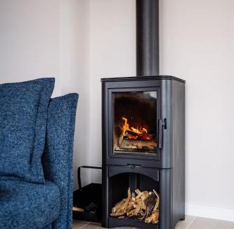 Ryn Villa | Modra Czapla