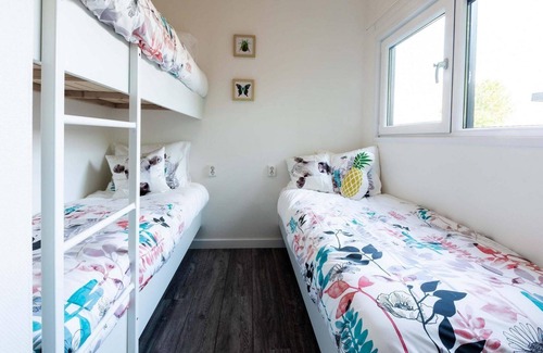 Aalst Ski Chalet | ✓ Module at Recreatiepark het Esmeer ✓ Holiday home for 5 persons ✓ Located in Aalst (Gelderland) ✓ Waterside holiday park ✓ Book directly through the park