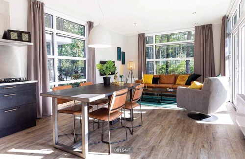 Cromvoirt Ski Chalet | ✓ Module Special at Résidence de Leuvert ✓ Holiday home for 4 persons ✓ Located near Den Bosch (Noord-Brabant) ✓ Near De IJzeren Man ✓ Book directly through the park