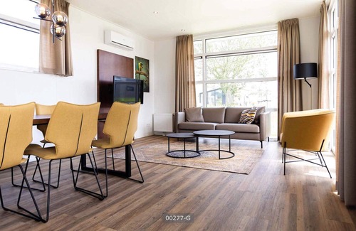 Cromvoirt Ski Chalet | ✓ Module Special at Résidence de Leuvert ✓ Holiday home for 6 persons ✓ Located near Den Bosch (Noord-Brabant) ✓ Near De IJzeren Man ✓ Book directly through the park