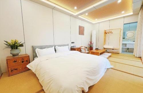 Moganshan House | Moganshan Qingyue Pinellia