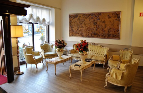 Magenta Hotel | Mokinba Hotels King